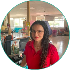 Astrid, Educación